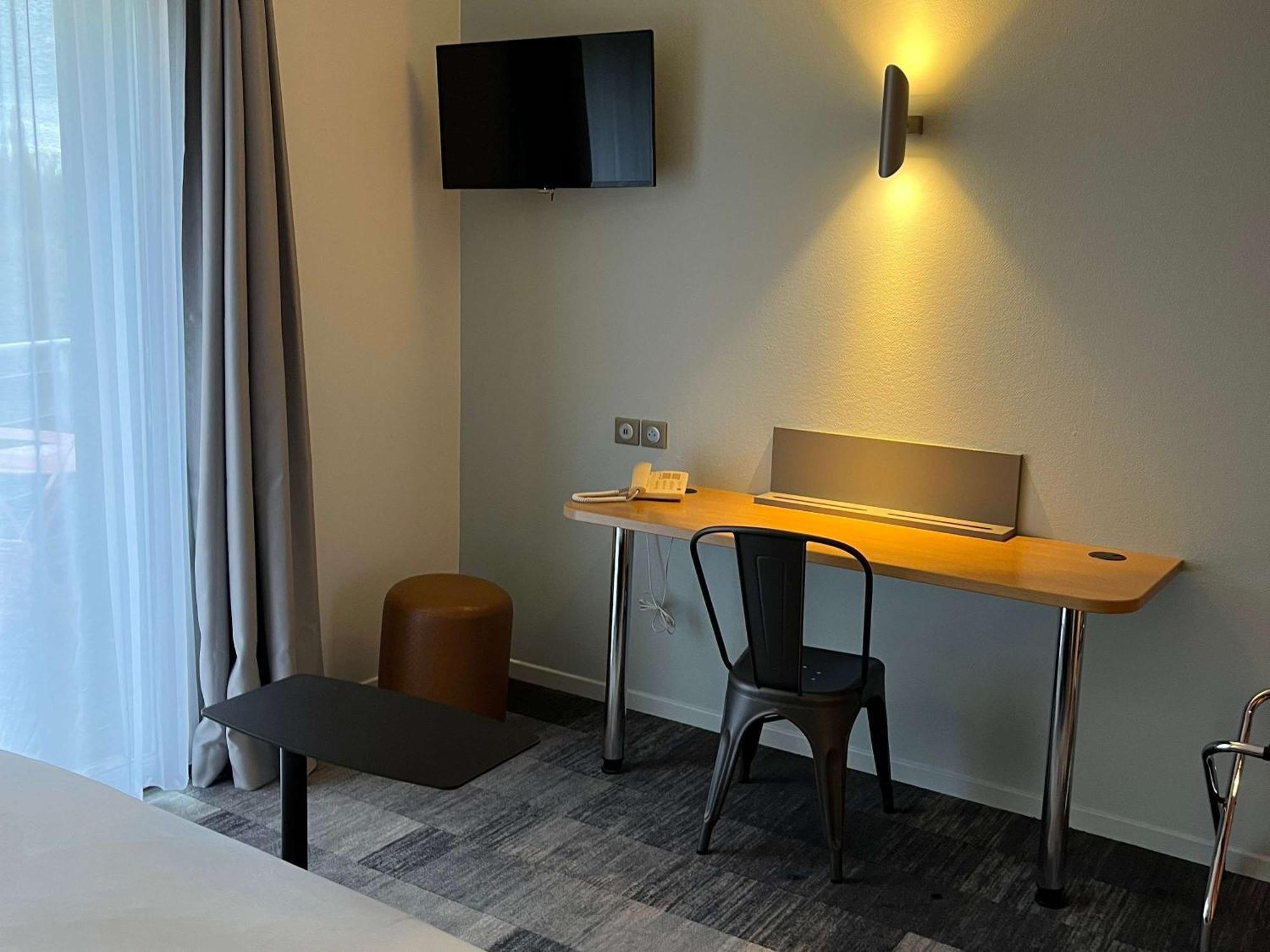 Ibis Styles Bourbon Lancy Hotel Exterior photo